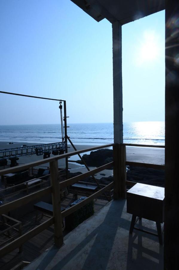 Ukiyo Beach Resort มานเดรม ภายนอก รูปภาพ
