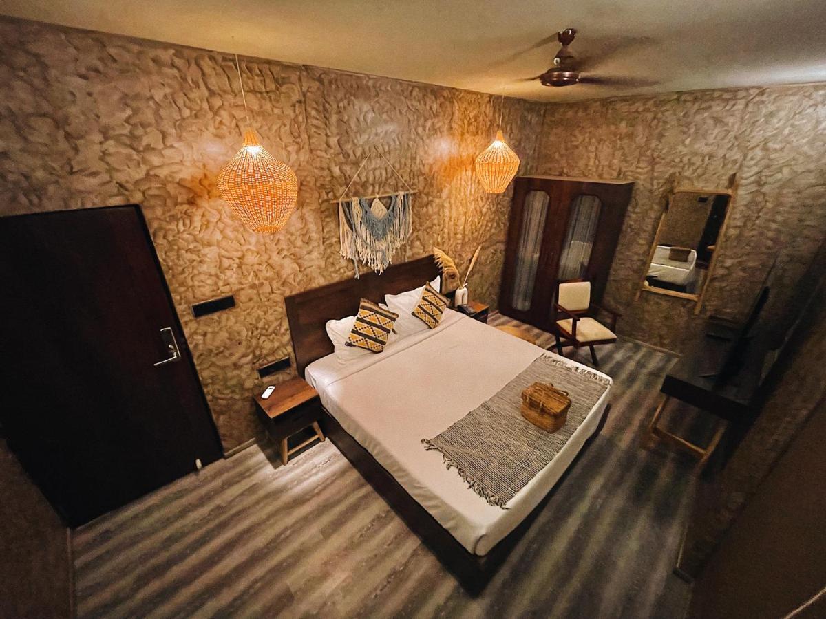 Ukiyo Beach Resort มานเดรม ภายนอก รูปภาพ