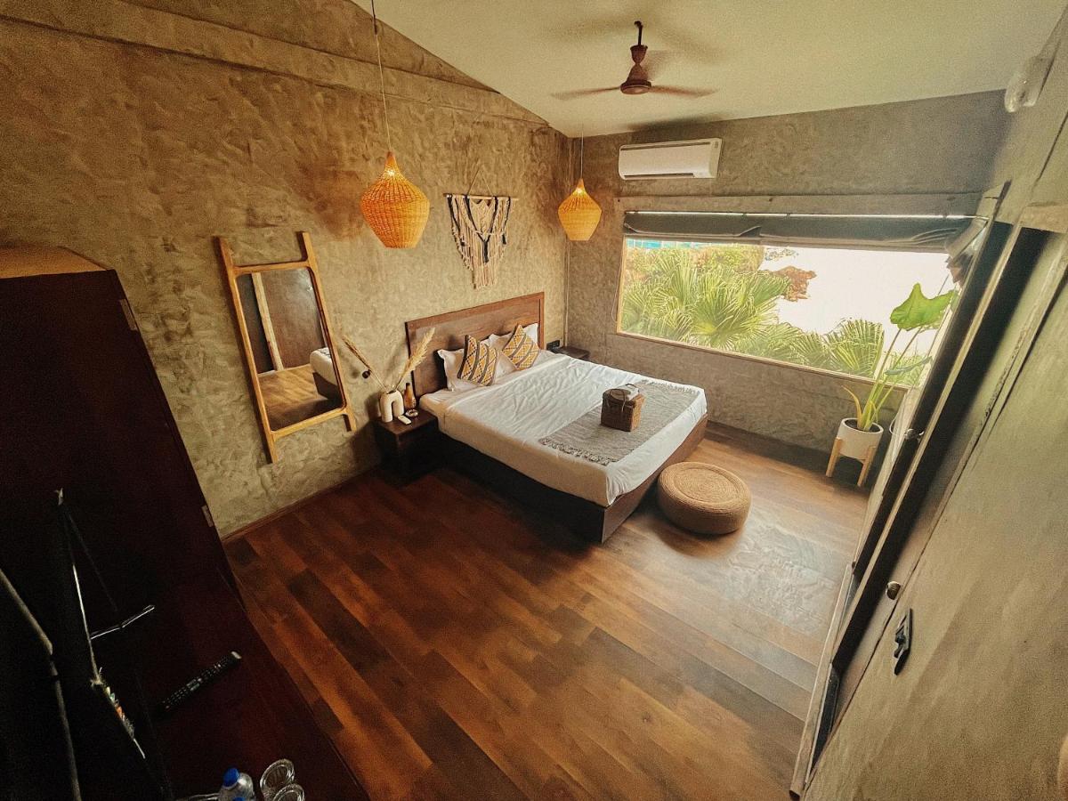 Ukiyo Beach Resort มานเดรม ภายนอก รูปภาพ